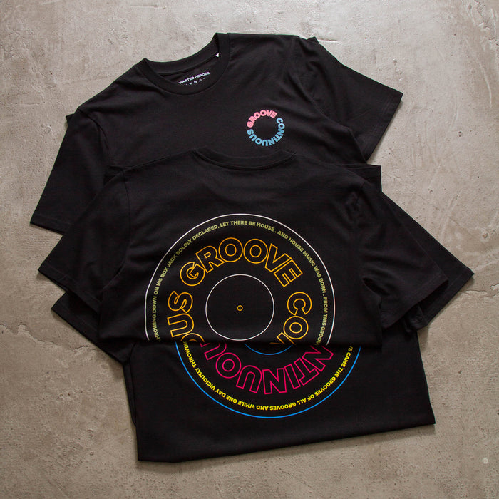 MY Continuous Groove Front Print - Tshirt - Black
