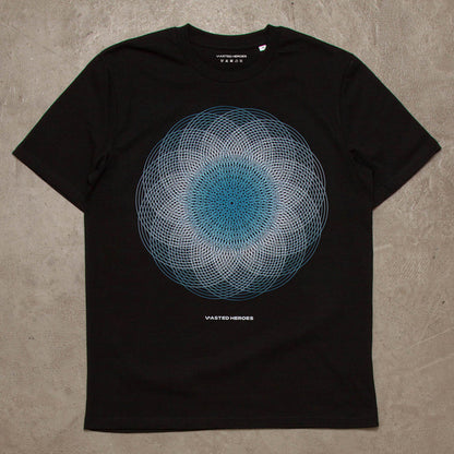 003 Geometric Front Print - Tshirt - Black