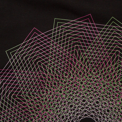 005 Geometric Back Print - Tshirt - Black