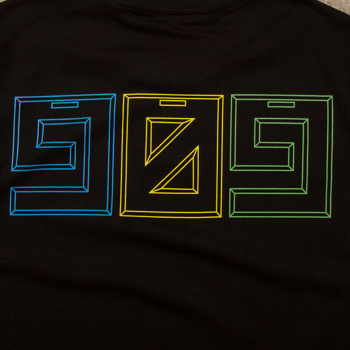 909 Colour Horizontal Front Print - Tshirt - Black