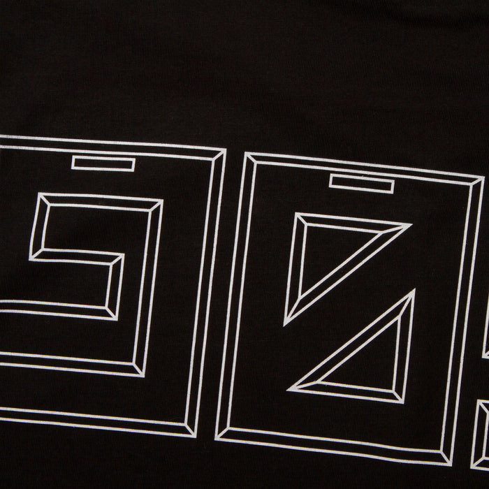 909 White Horizontal Front Print - Tshirt - Black
