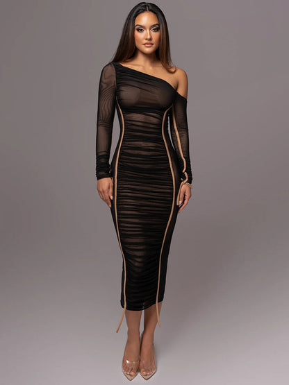 Livette - Allure Midi Dress