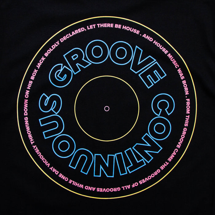 BP Continuous Groove Front Print - Tshirt - Black