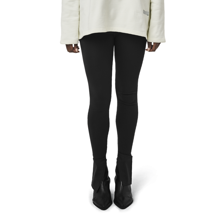 Classic leggings in black fabric featuring Eighteen Eighty-Six logo patch sewn at Elastic waistband. Open at ankle cuffs.