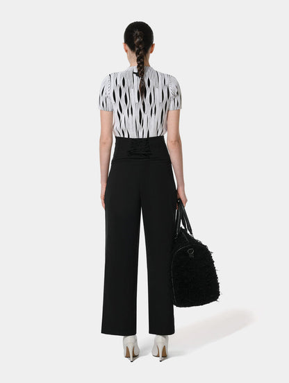 FITTED TEXTURED TOP- BLACK & WHITE