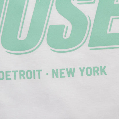 Green Peak House Back Print - Tshirt - White