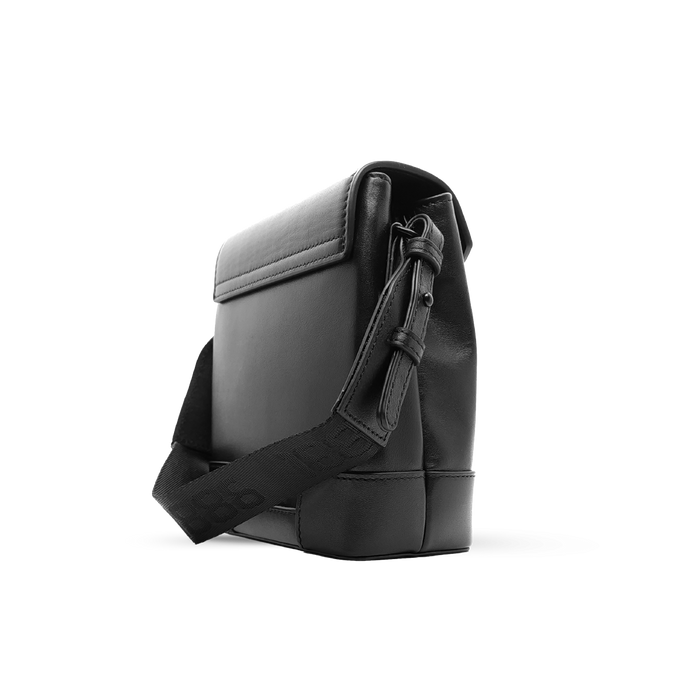 Leather cross bag black