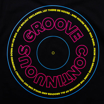 MY Continuous Groove Front Print - Tshirt - Black