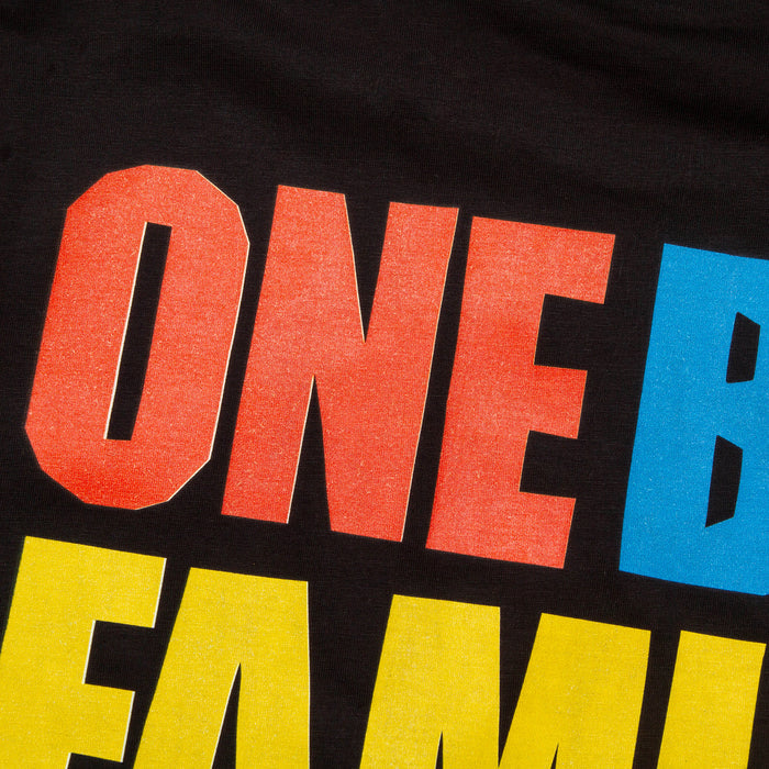 One Big Family Back Print - Tshirt - Black