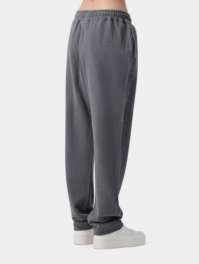 QASR SAAD SWEATPANTS