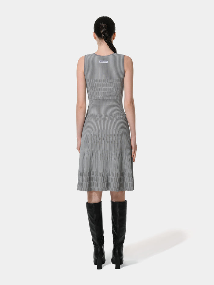 TEXTURED SLEEVELESS KNIT DRESS