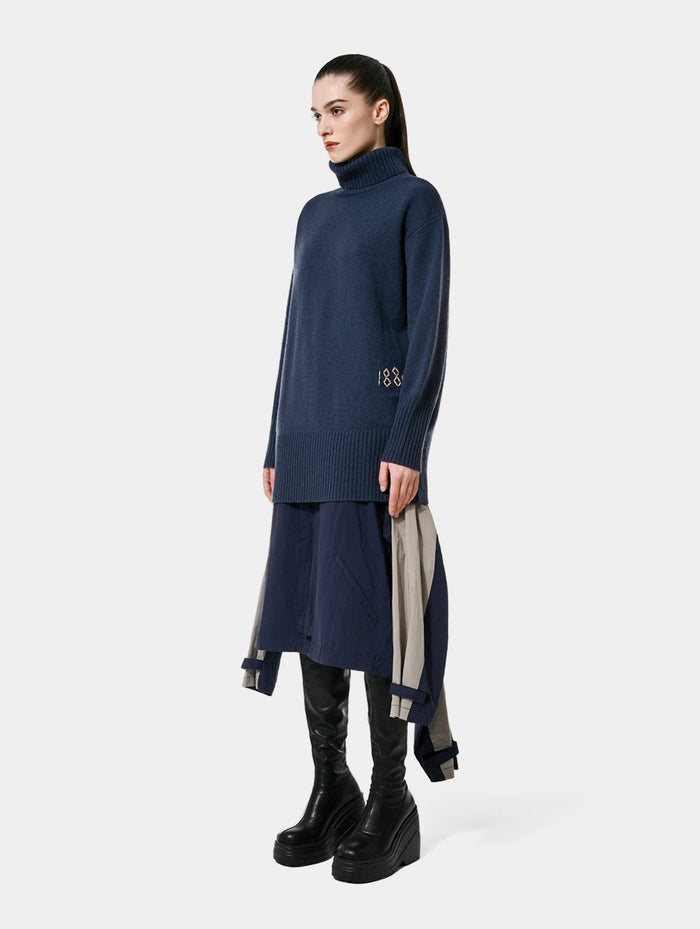 TURTLE NECK KNIT SWEATER- BLUE