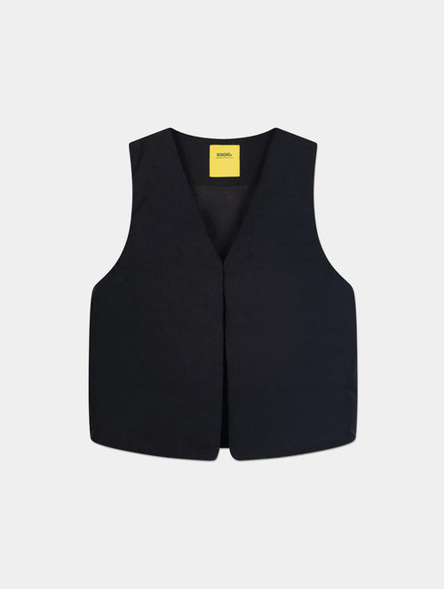 VEST - BLACK.