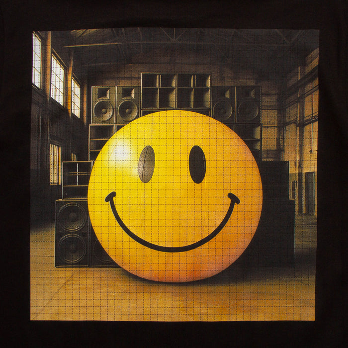 Warehouse Smiley Trip Front Print - Tshirt - Black