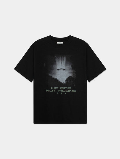 WE ARE NOT ALONE KNIT T-SHIRT
